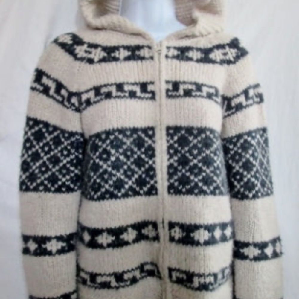 IN SEARCH OF VINTAGE ZARA SWEATER - Picture 3 of 3